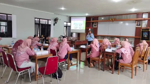 Kader Kesehatan di Tempel Ikuti Bimtek PMT Lokal untuk Perkuat Pendampingan Gizi Keluarga
