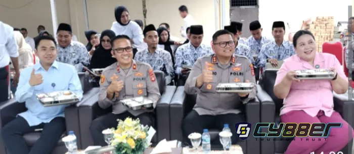 Polres OKU Operasikan SPPG Polres OKU 1 di Desa Air Paoh pada Peringatan Hari Jadi Bhayangkara ke-80