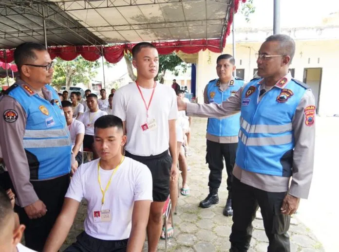 Wakapolda Jateng Tinjau Rikkes Tahap I Gelombang Kedua Calon Taruna Akpol, Tekankan Prinsip BETAH