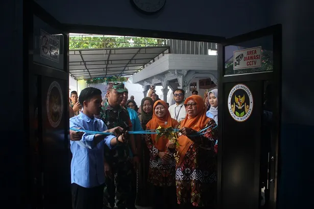 SPPG Sumberagung 1 Gandusari Resmi Dibuka, Camat Tekankan Kualitas Menu dan Transparansi Harga