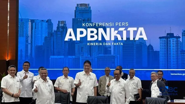 Purbaya Soroti Ketidakpastian Global: Tarif AS Dibatalkan dan Isu Pergantian Pimpinan The Fed