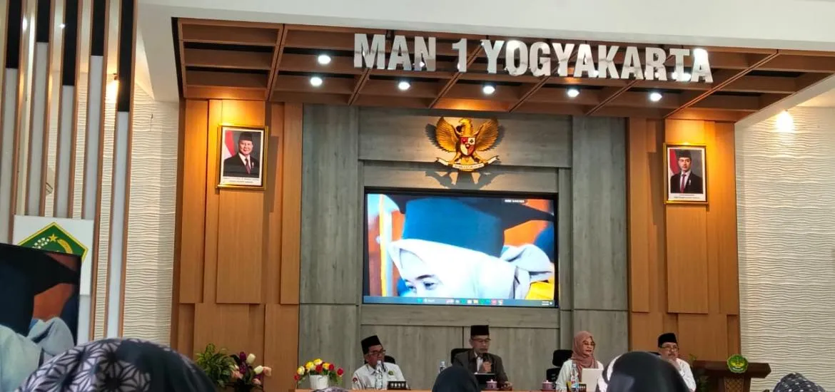 Kepala MTsN 9 Bantul Hadiri Pra Raker Dikmad Hari Kedua di MAN 1 Yogyakarta