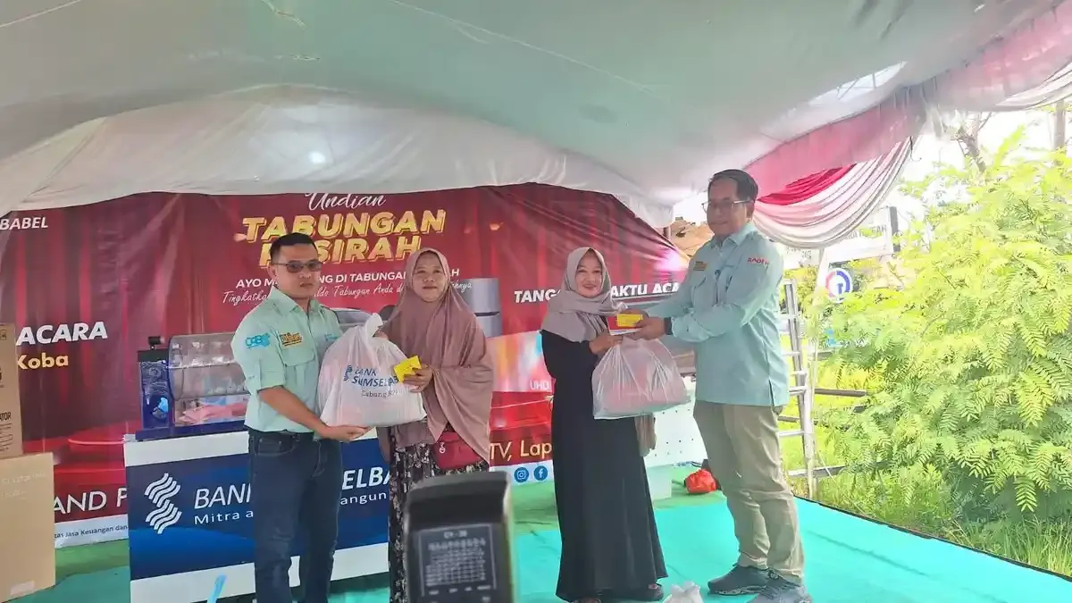Bank Sumsel Babel Cabang Koba Gelar Tebus Murah Sembako Rp50 Ribu, Sediakan 100 Paket