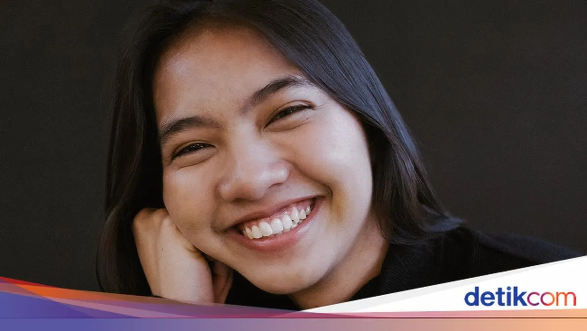 Profil Dere, Penyanyi Indie-Pop Asal NTT yang Menarik Perhatian Publik