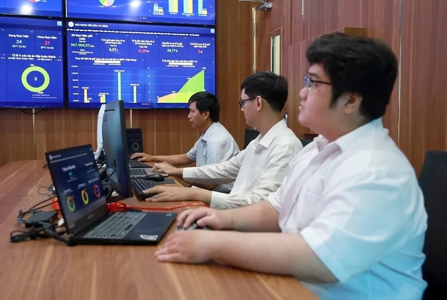 Aplikasi KhanhHoa-S Jadi Kanal Pelaporan Warga, Khanh Hoa Targetkan 15.000 Akun Terdaftar