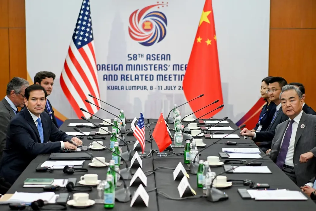 Menlu AS dan China Bertemu di Malaysia, Bahas Rencana Pertemuan Trump-Xi