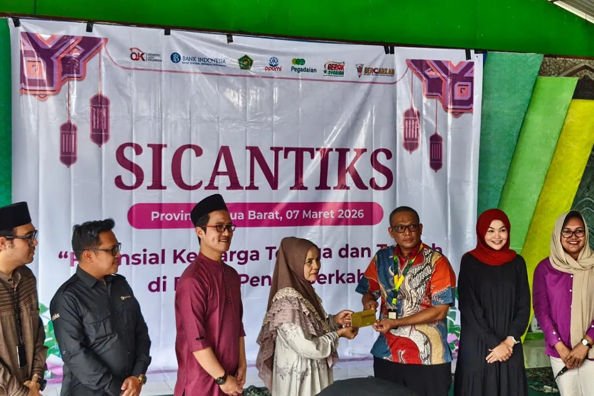 OJK dan PPUMI Gelar SICANTIKS di Manokwari untuk Perkuat Literasi Keuangan Syariah Perempuan UMKM