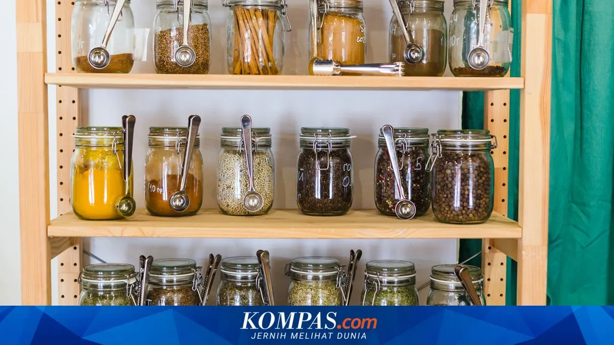Ide Menyimpan Bumbu di Dapur Kecil agar Ruang Lebih Efisien