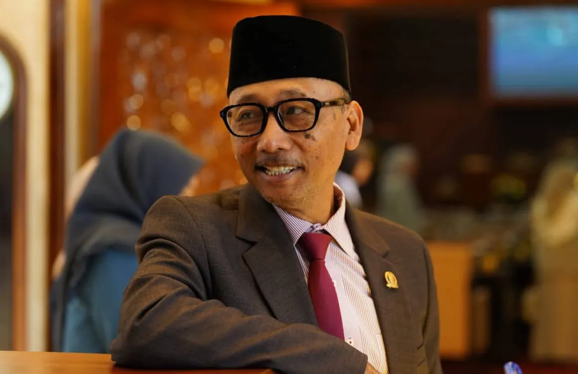 DPRD Jatim Sambut Pembatasan Gadget di Sekolah, Suli Da’im Minta Juknis Lebih Jelas dan Aplikatif