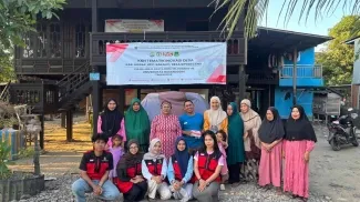 Mahasiswa KKN Unhas di Sipodeceng Perkenalkan Bio-Booster, Pupuk Organik Cair dari Limbah Dapur