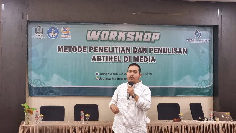 Dosen USK Dorong Seniman Muda Aceh Menulis Isu Sosial dan Humaniora