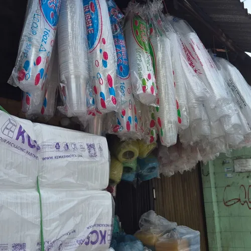 Harga Plastik Naik Tajam, Pasokan Terganggu akibat Konflik Global