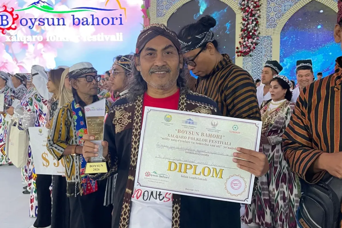 Ki Ageng Ganjur Raih Penghargaan di Festival Folklor Boysun Bahori Uzbekistan