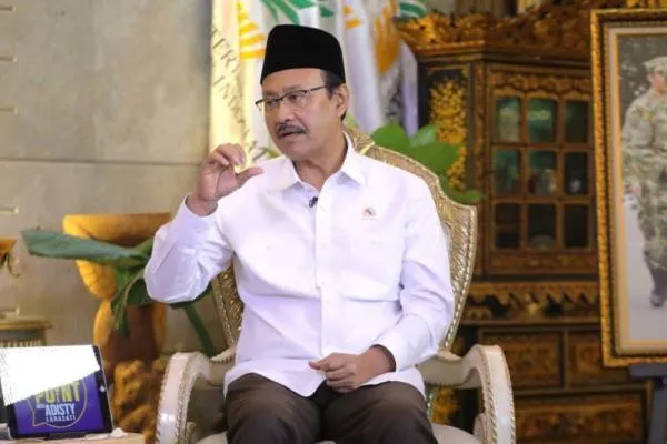 Mensos Gus Ipul Bantah Isu Mark Up Harga Sepatu Siswa Sekolah Rakyat