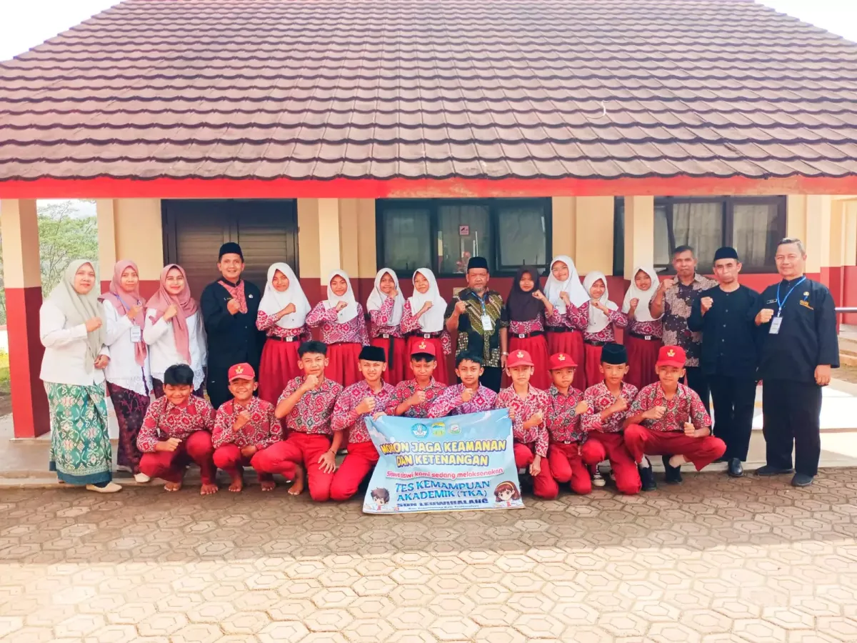 TKA SD 2026 di SDN Leuwihalang Berjalan Lancar Meski Andalkan Internet Selular