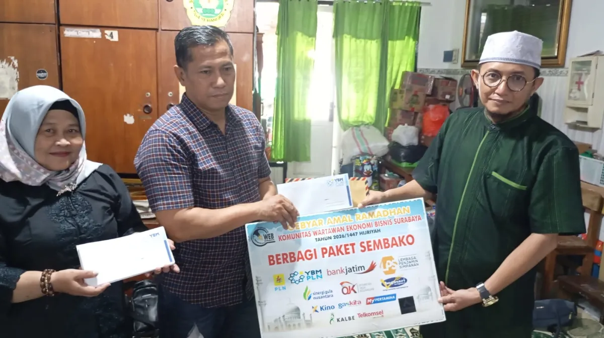 KWEB Gelar Program Berbagi dan Literasi di Tiga Panti Asuhan Surabaya