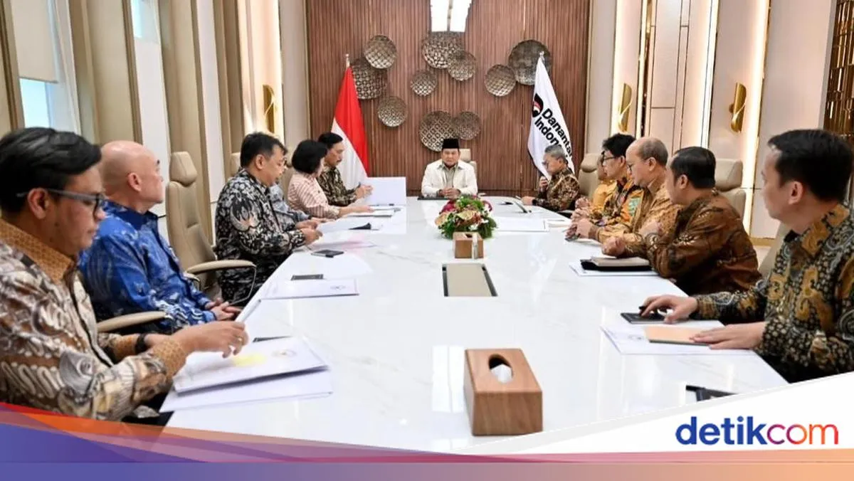 Prabowo Berdiskusi dengan Dewan Ekonomi Nasional Bahas Dampak Perang Timur Tengah terhadap Ekonomi RI
