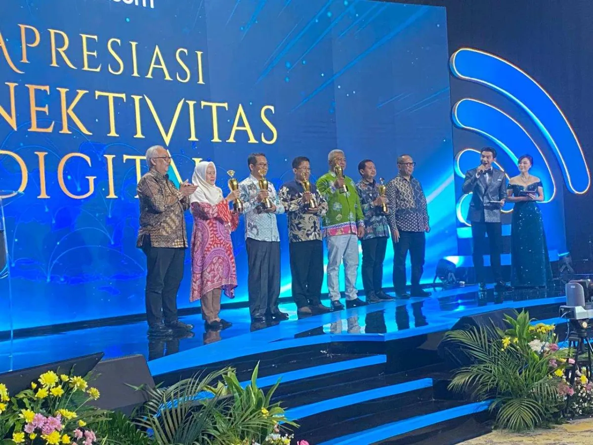 Pemprov Kaltim Terima Penghargaan Akselerasi Konektivitas Digital, Targetkan Internet Menjangkau Seluruh Desa