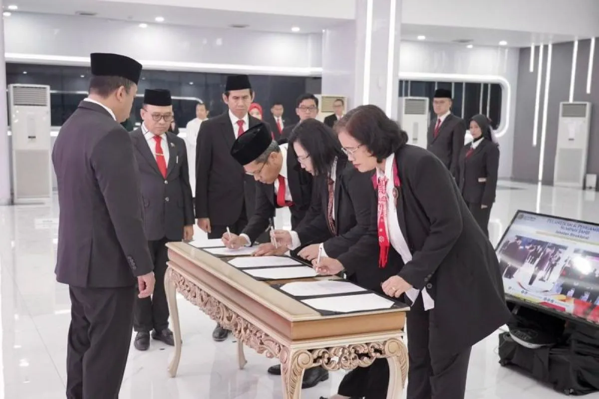 Menteri ATR/BPN Lantik 85 Pejabat, Tekankan Reformasi SDM Lewat Rotasi dan Pembatasan Masa Jabatan