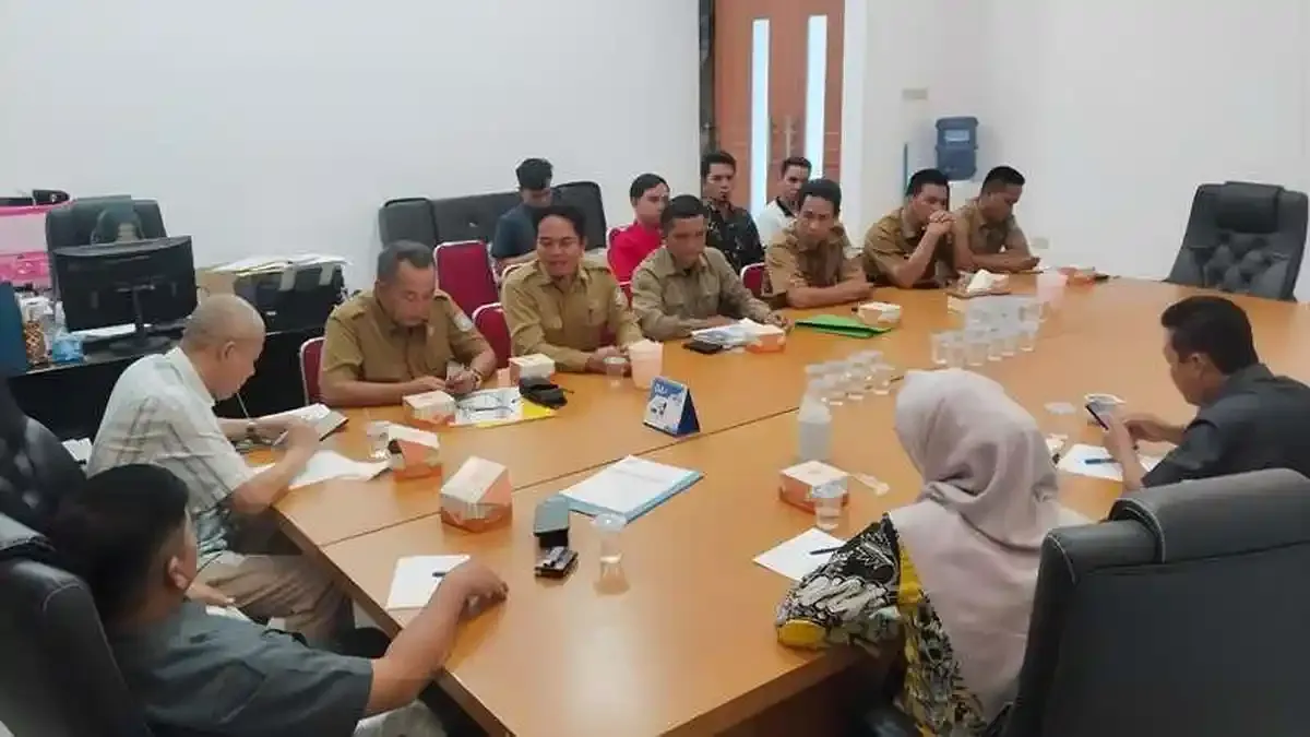 Warga Desa Simpang Yul Sampaikan Keluhan Sinyal Internet Seluler ke DPRD Bangka Barat