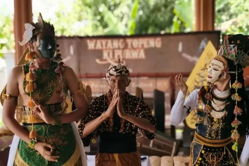 Wayang Topeng Jatiduwur Jombang: Pertunjukan Sakral Berbasis Sastra Panji yang Masih Bertahan