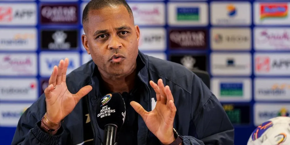 Patrick Kluivert Jadi Penasihat Suriname, Debut Berakhir dengan Gagal Lolos ke Piala Dunia 2026