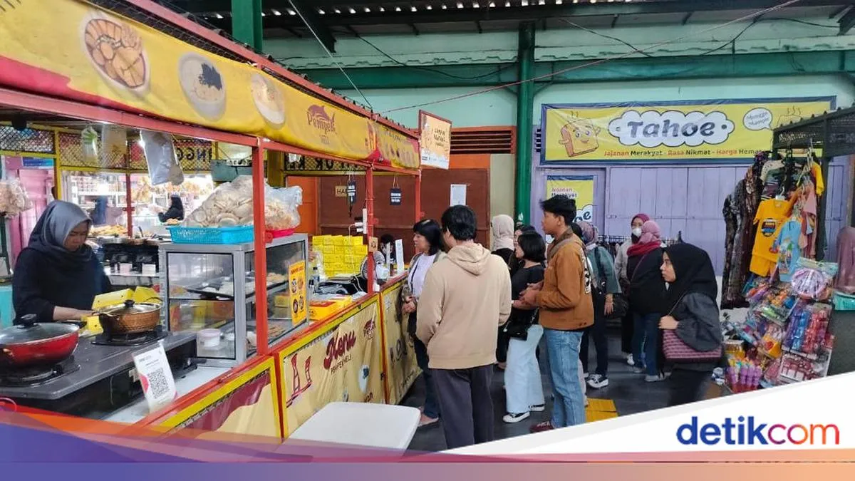 Pasar Klojen Malang Jadi Rujukan Kuliner Pagi, dari Pecel Legendaris hingga Street Food