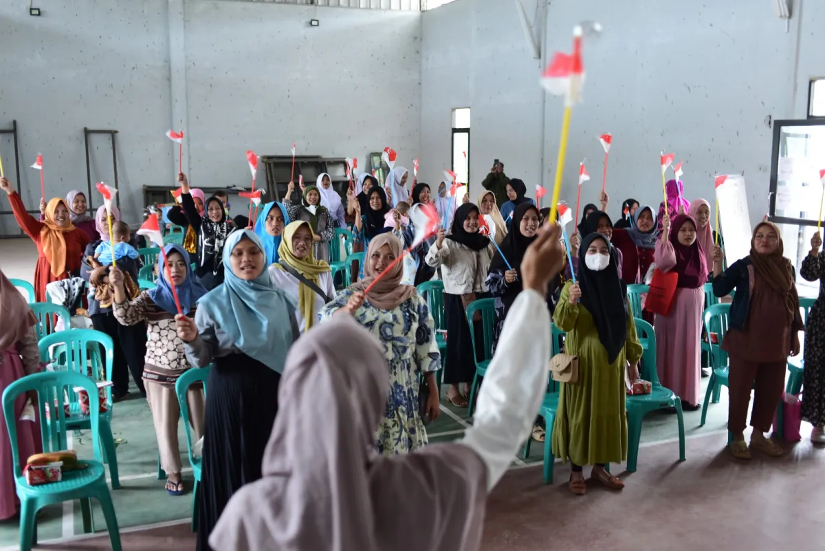 Bidan Neng Ira Ubah Edukasi Gizi Jadi Konten Video untuk Lawan Gizi Buruk