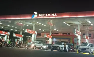 Khofifah Dukung Kampanye Hemat Energi di Jawa Timur sebagai Respons Krisis Global