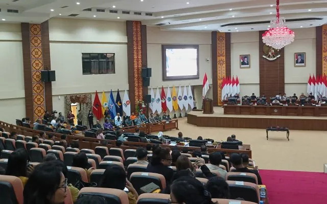 DPRD Sulut Awali Pekan Pertama Mei dengan Ibadah Bersama dan Agenda Tatib hingga RDP