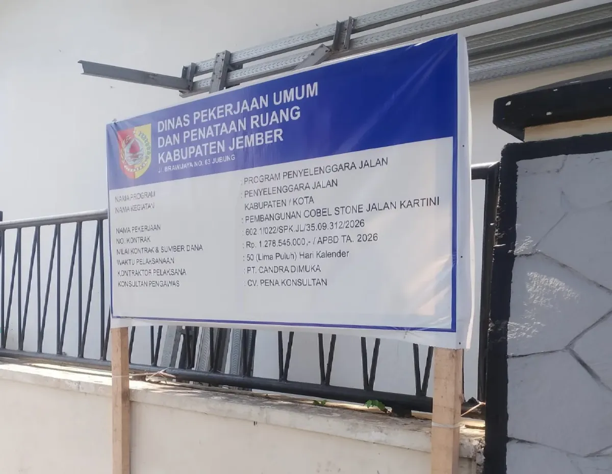 Proyek Street Food Jember Disorot Warga, Permukaan Cobble Stone Dinilai Tak Nyaman