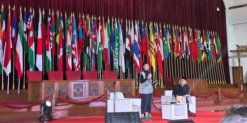Vijay Prashad: Spirit KAA 1955 Bukan Nostalgia, Melainkan Agenda Kedaulatan Ekonomi Global Selatan