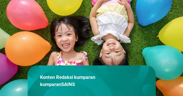 Riset: Kenangan Bahagia dengan Orang Tua di Masa Kecil Berkaitan dengan Kesehatan Lebih Baik Saat Dewasa