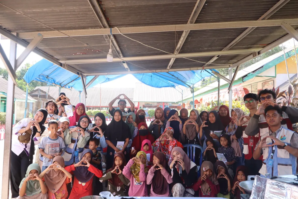Warga Desa Popo Ikuti Sosialisasi Aplikasi GiziTa dan Demo Memasak MPASI Berbasis Pangan Lokal