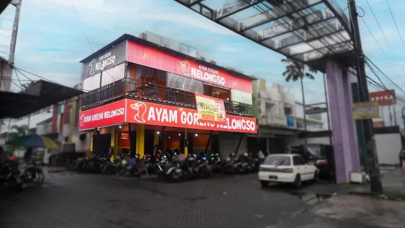 BAIK Buka Ayam Goreng Nelongso Plus di Malang, Siapkan Nelongso Signature di Sampang