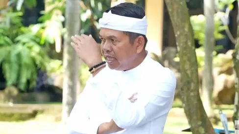 Dedi Mulyadi Soroti Tata Ruang Bandung dan Kebersihan Revitalisasi Gedung Sate–Gasibu, Penghasilannya dari YouTube Jadi Perhatian