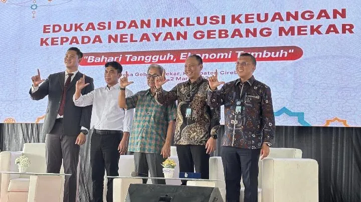 Bank BJB Gelar Edukasi Keuangan untuk Nelayan di Desa Gebang Mekar, Cirebon