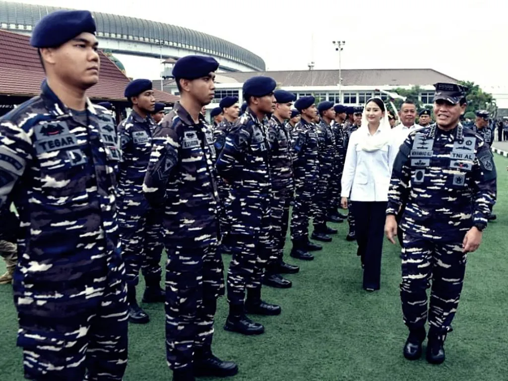 KASAL dan Wamen UMKM Lepas KRI Bima Suci, Bawa Misi Diplomasi Maritim dan Promosi Produk UMKM