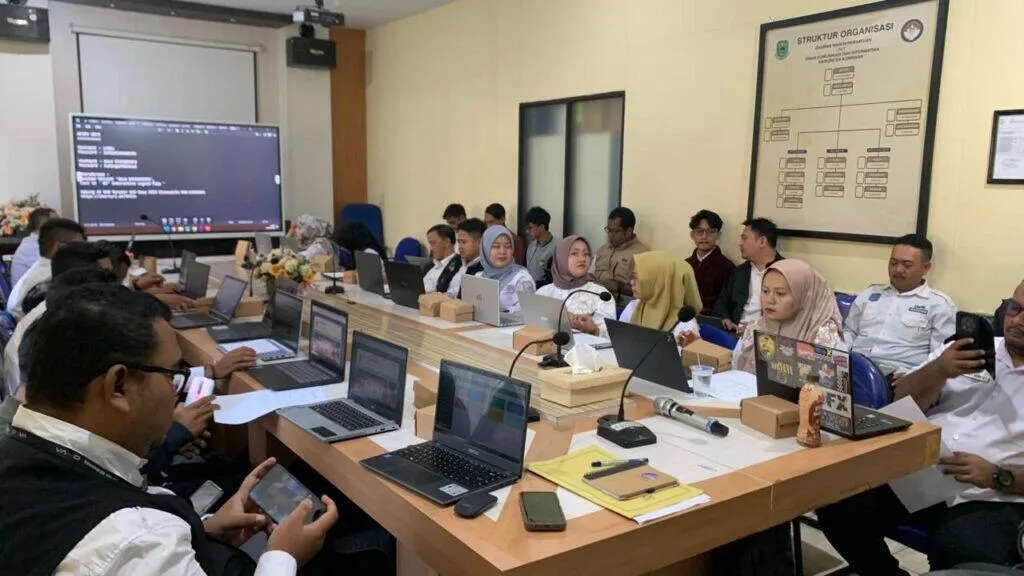 Diskominfo Kuningan Latih 71 Operator Website Desa untuk Perkuat Layanan Digital dan Keterbukaan Informasi