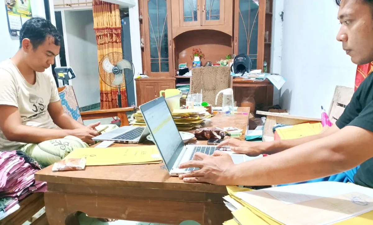 Pelaksana PTSL Desa Mudung Bojonegoro Tanggapi Isu Transparansi dan Kendala Teknis