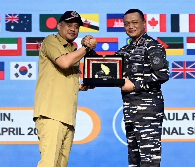 Bobby Nasution Terima Kunjungan Satuan Tugas Kartika Jala Krida 2026 di Medan