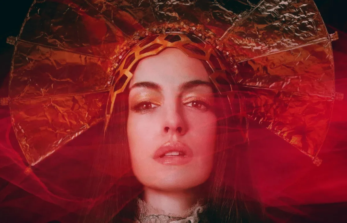 6 Fakta Film Mother Mary: Anne Hathaway Jadi Diva Pop dalam Drama Musik Bernuansa Thriller Psikologis