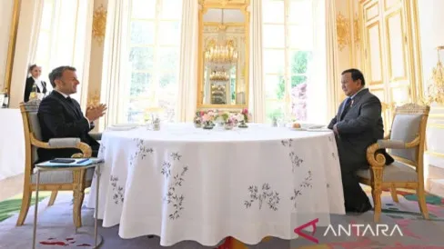 Prabowo Bertemu Macron di Istana Élysée, Bahas Penguatan Kerja Sama dan Dinamika Global