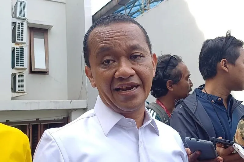 Bahlil: Pemerintah Belum Berencana Naikkan Harga BBM, Utamakan Beban Rakyat di Tengah Krisis Global