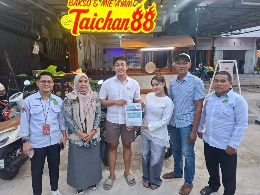 Kepala KUA Tualang Dampingi Proses Sertifikasi Halal Usaha Kuliner di Perawang