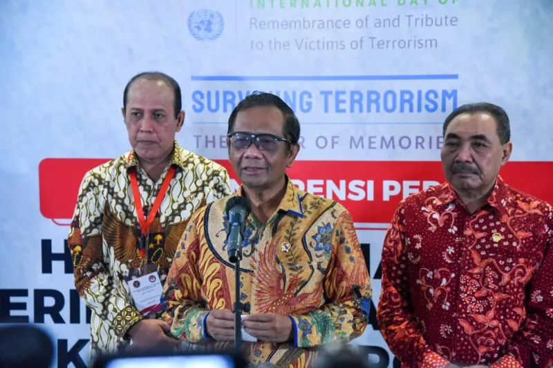 Anatomi Kekuasaan: Analisis tentang Perbedaan Kekuasaan Manusia dan Hewan