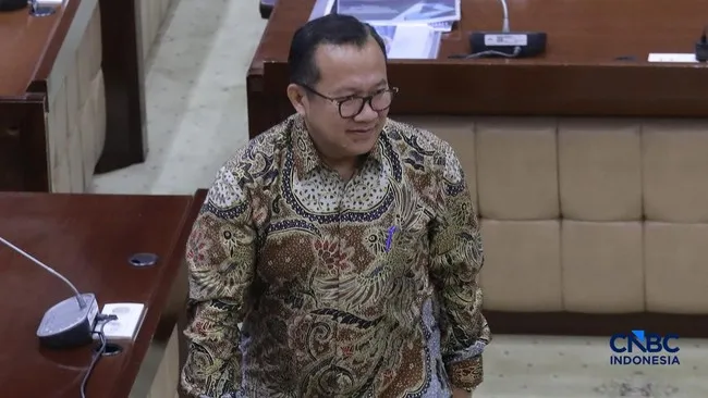 Komisi XI DPR Setujui Adi Budiarso Jadi Kepala Eksekutif Pengawas Kripto OJK