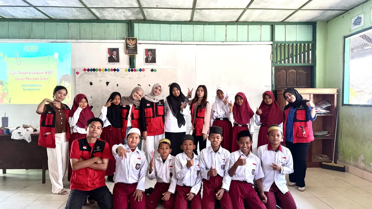 Mahasiswa KKN-PK Unhas Gelar Edukasi Gizi Seimbang untuk Siswa MIS DDI Tanete lewat Program SIPINTAR
