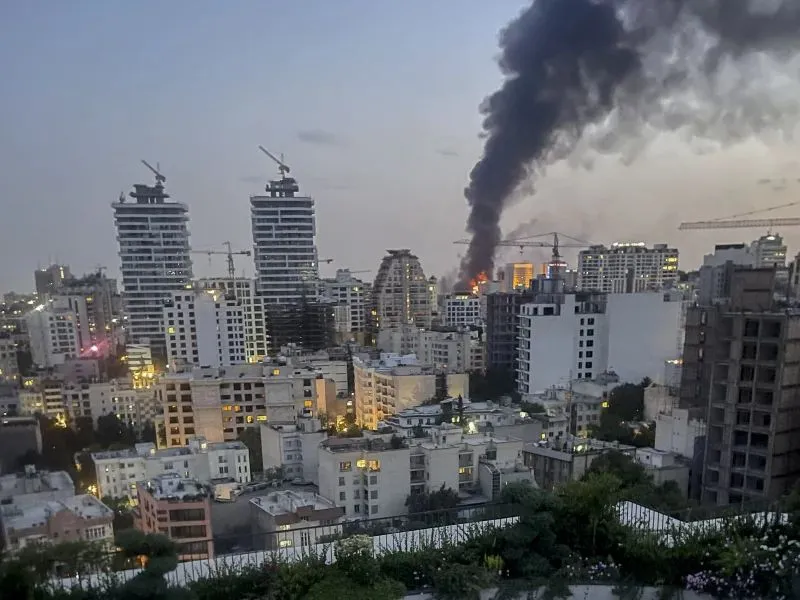 Konflik Iran–Israel dan Dampaknya bagi Indonesia: Ujian Ketahanan Ekonomi, Keamanan, dan Diplomasi
