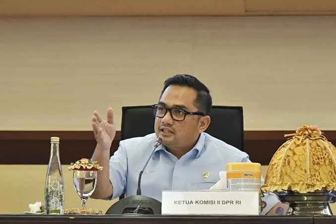 Komisi II DPR Minta Kemendagri Pastikan Layanan Publik Tetap Normal di Tengah Gejolak Geopolitik